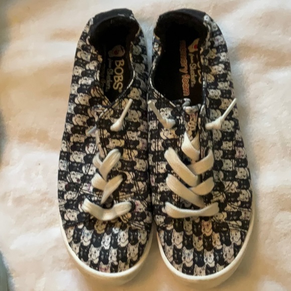 BOBS from Skechers Shoes Bobs By Skechers Womans Size 8 Dog Tennis